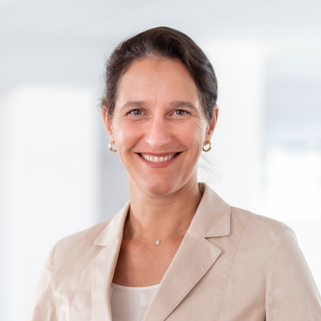 Prof. Andrea Büttner
