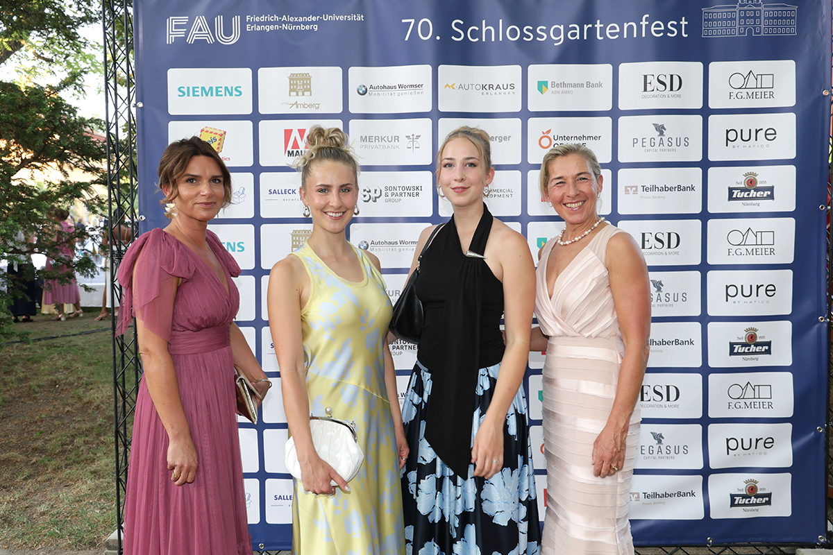 FAU Schlossgartenfest 2026, dem schönsten und einem der größten Sommergartenfesten in Europa.