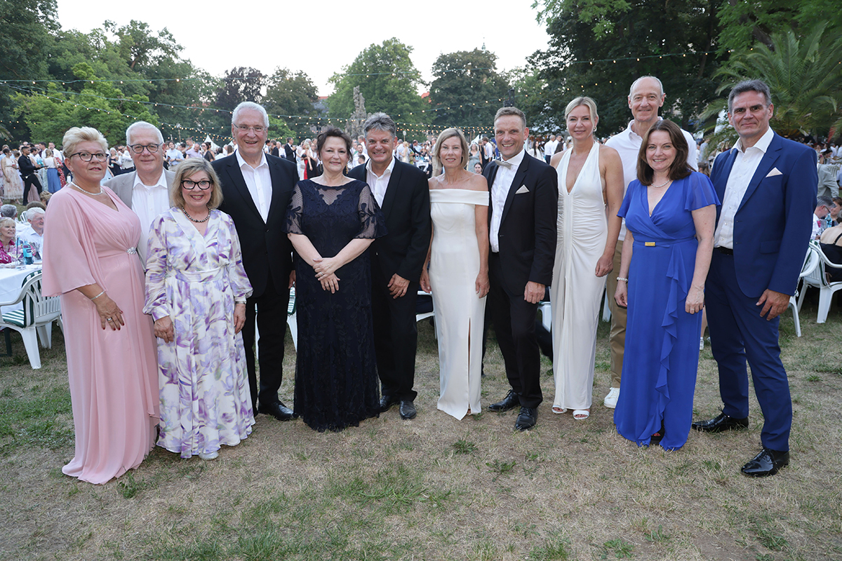 FAU Schlossgartenfest 2026, dem schönsten und einem der größten Sommergartenfesten in Europa.
