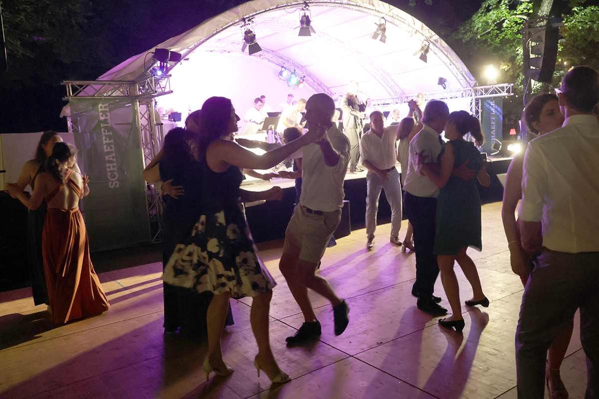 FAU Schlossgartenfest 2026, dem schönsten und einem der größten Sommergartenfesten in Europa.